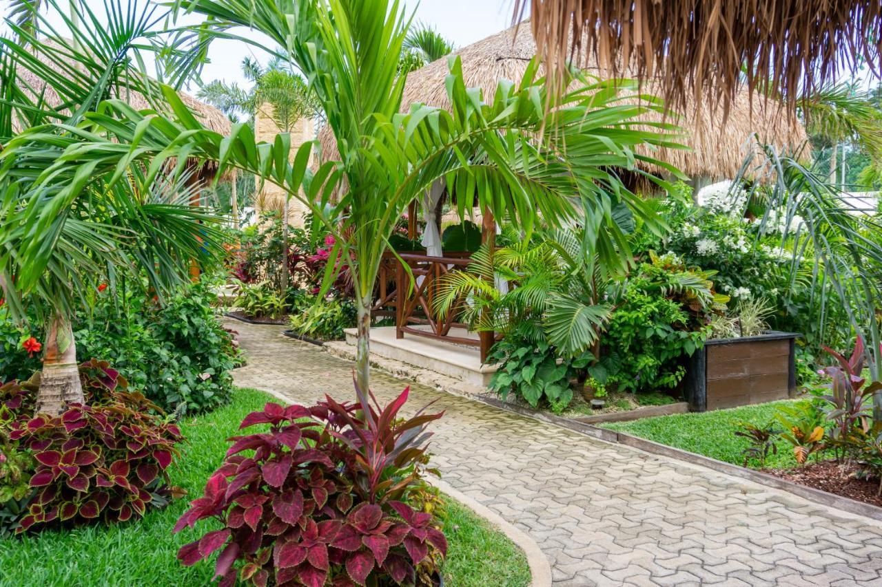 Tsaakik Jungle Hotel & Spa Cancún Extérieur photo